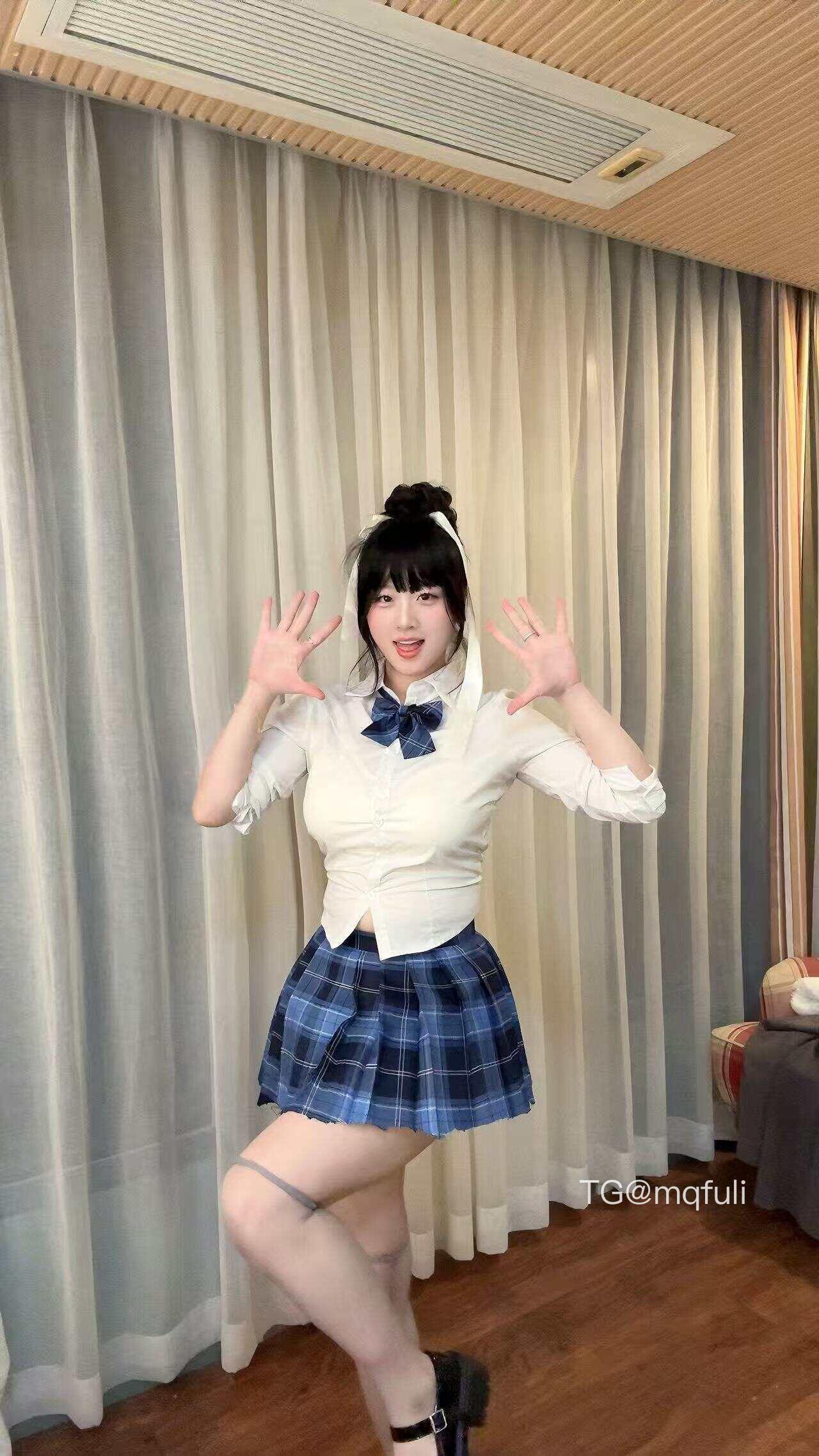 【在线看】抖音 雅思把我杀了 岛遇 NO.001期 【25P13V】-玩偶喵 【在线看】抖音 雅思把我杀了 岛遇 NO.001期 【25P13V】